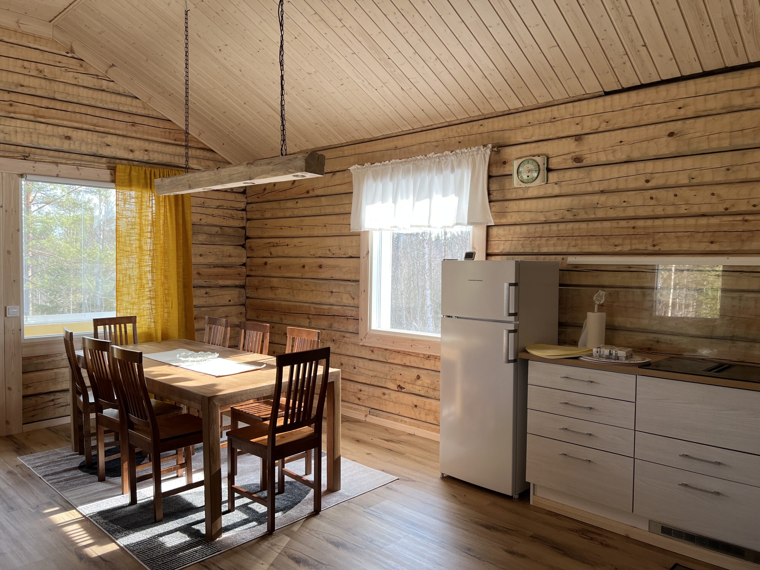 40 Riverside Cottage – Canterlust