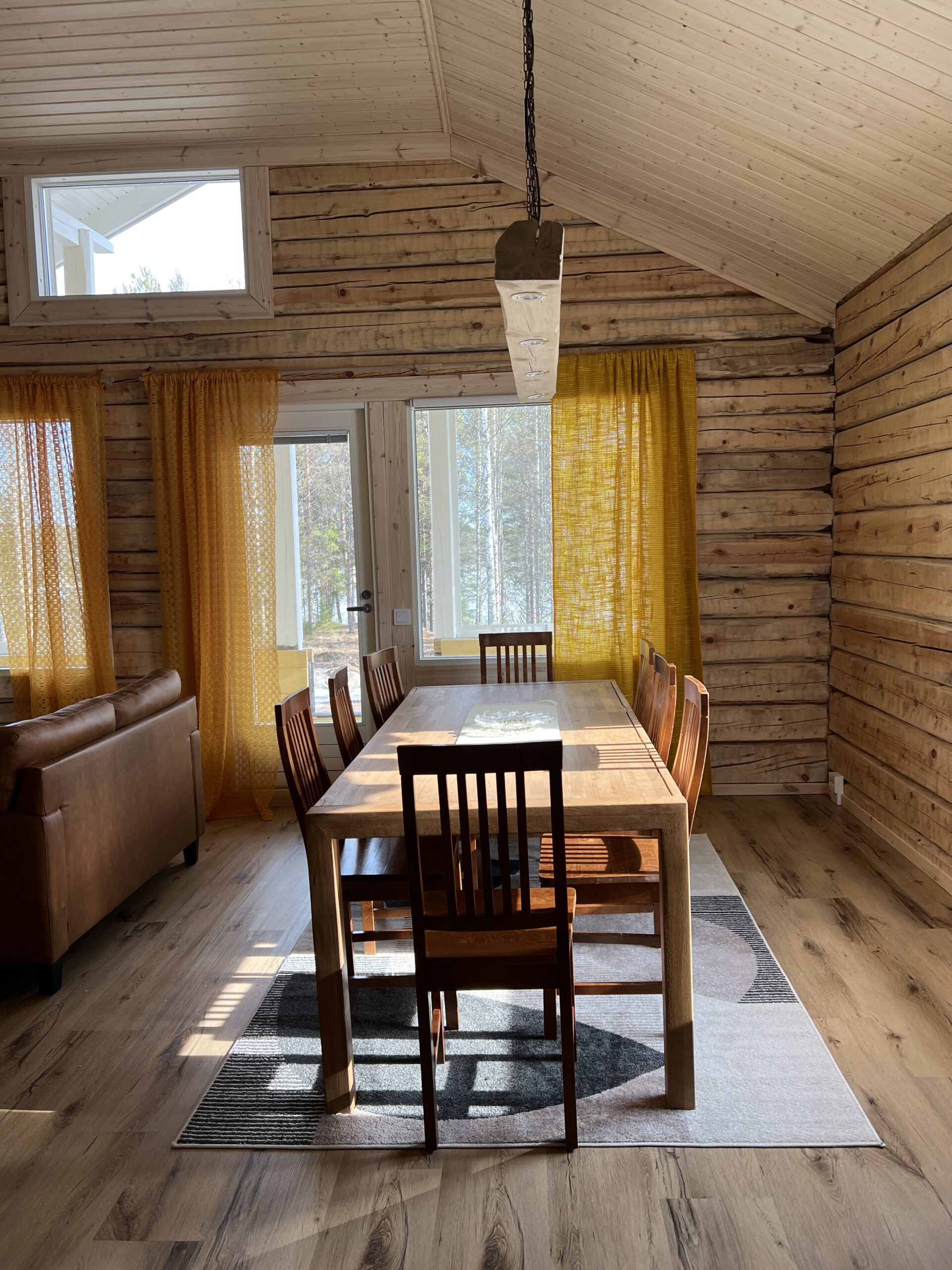 42 Riverside Cottage – Canterlust