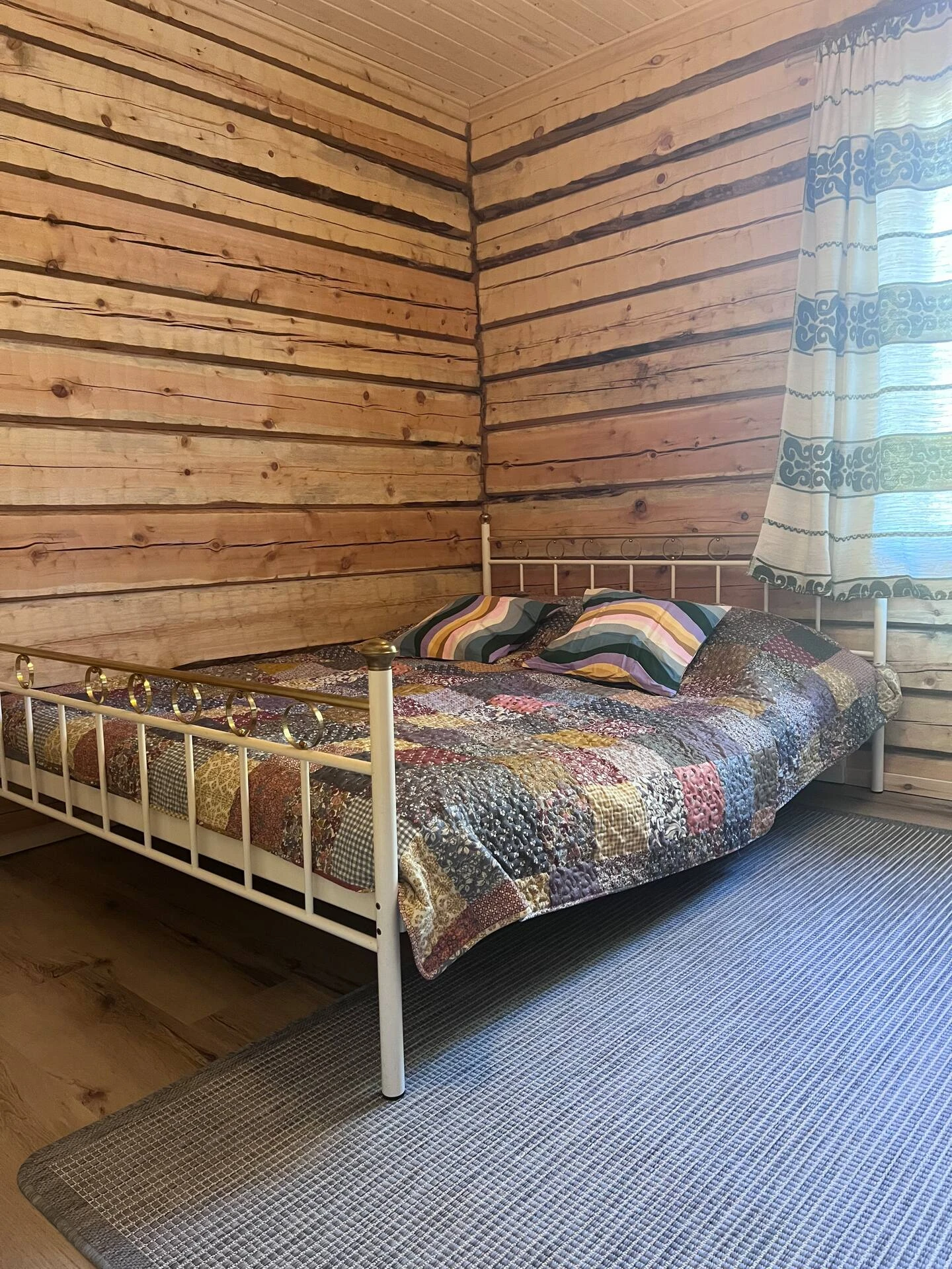 50 Riverside Cottage – Canterlust